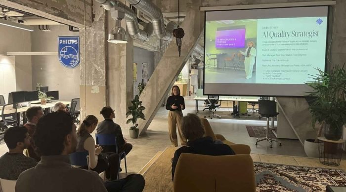 keynote-presentation-D6lMkUq